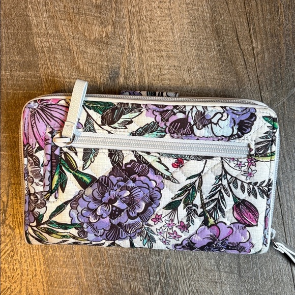 Vera Bradley Lavender Meadow Large Wallet Turnlock - Picture 2 of 12